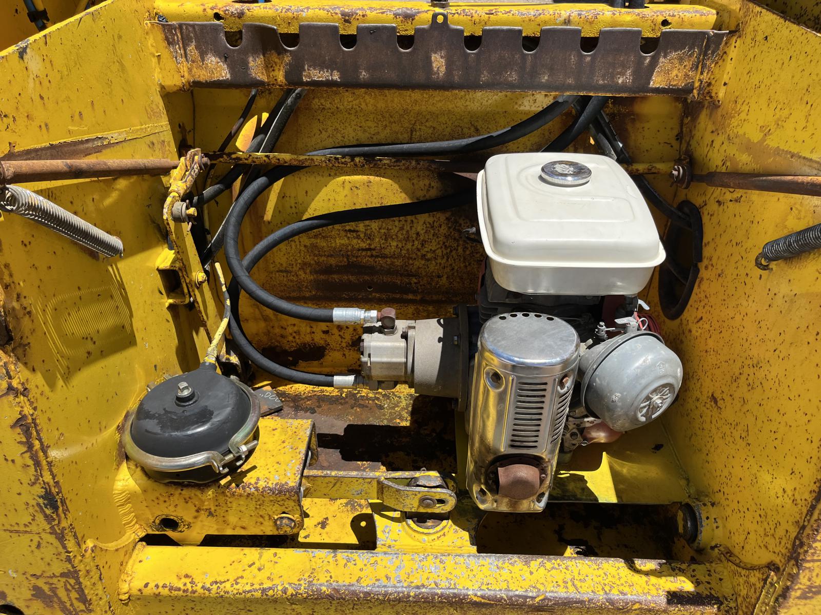 ./imagenes/INVOICE/2019/17451/LOWBOY TRAIL KING TK120HDG (65).JPG